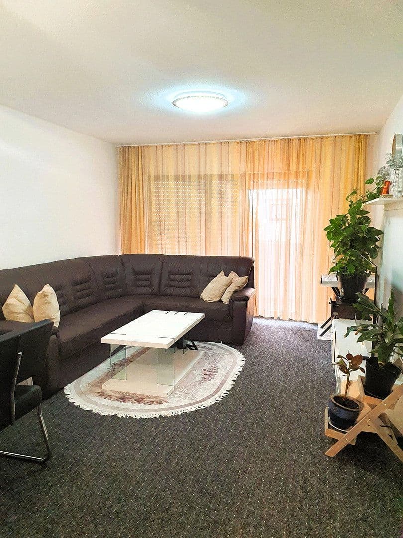 Predaj bytu 3-izbový 78 m², Schwetzingen, Bádensko-Wurttembersko Predaj bytu 3-izbový 78 m², Schwetzingen, Bádensko-Wurttembersko