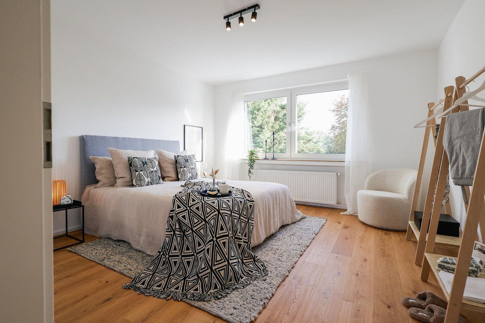 Predaj bytu 3-izbový 73 m², Meerbusch, Severné Porýnie - Westfálsko Predaj bytu 3-izbový 73 m², Meerbusch, Severné Porýnie - Westfálsko