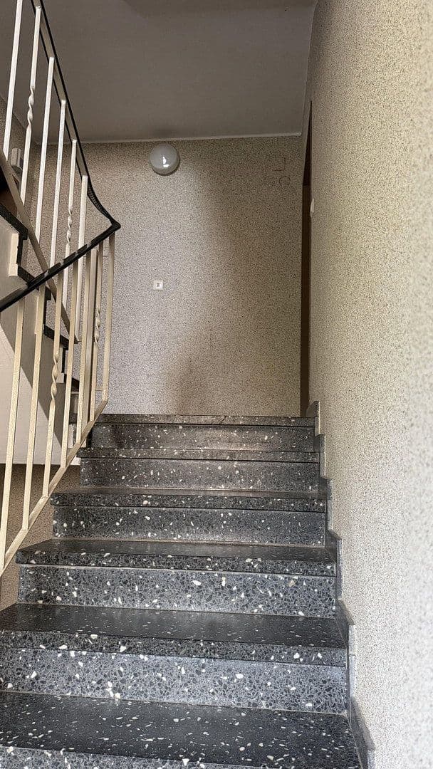 Predaj bytu 5-izbový 102 m², Stettiner Str. 15, Isernhagen, Dolné Sasko Predaj bytu 5-izbový 102 m², Stettiner Str. 15, Isernhagen, Dolné Sasko