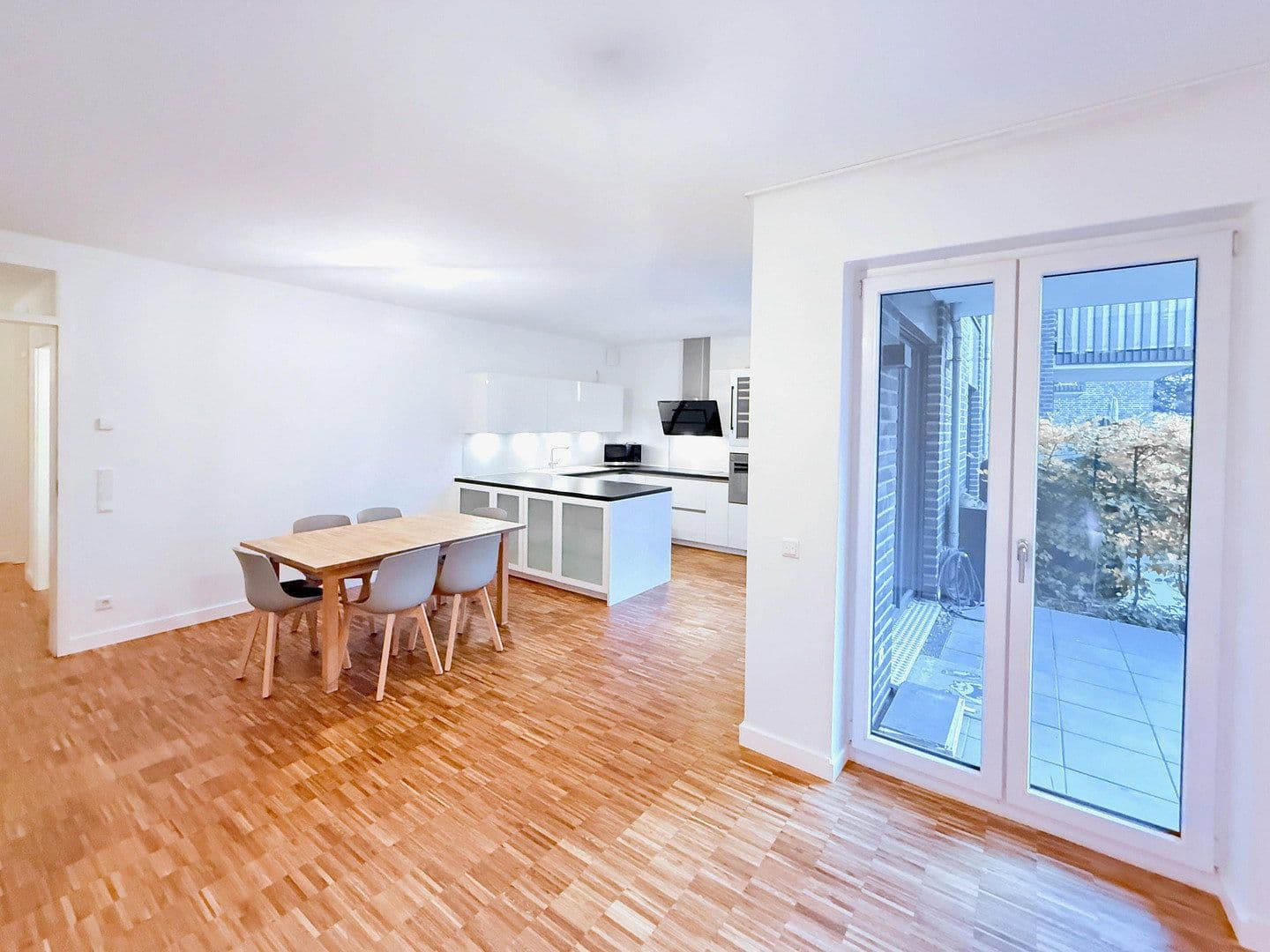 Predaj bytu 4-izbový 102 m², Jürgen-Töpfer-Str. 45, Hamburg, Hamburg Predaj bytu 4-izbový 102 m², Jürgen-Töpfer-Str. 45, Hamburg, Hamburg