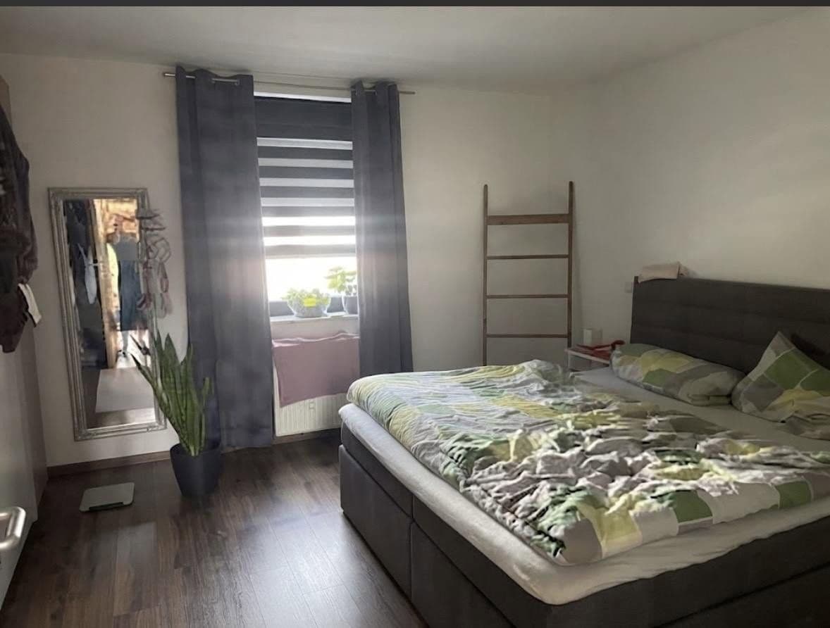 Predaj domu 140 m², pozemok 522 m², Quierschied, Sársko Predaj domu 140 m², pozemok 522 m², Quierschied, Sársko
