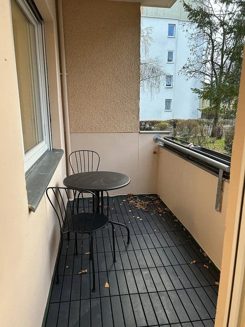 Prenájom bytu 3-izbový 65 m², Suderoder Straße 6A, Berlin, Berlín Prenájom bytu 3-izbový 65 m², Suderoder Straße 6A, Berlin, Berlín