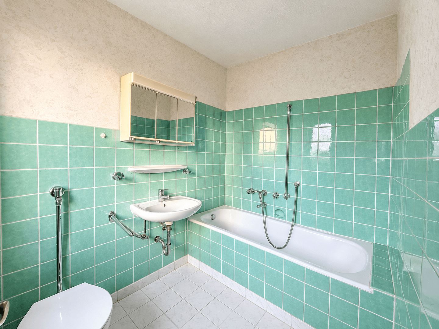 Predaj domu 204 m², pozemok 412 m², Weyhe, Dolné Sasko Predaj domu 204 m², pozemok 412 m², Weyhe, Dolné Sasko
