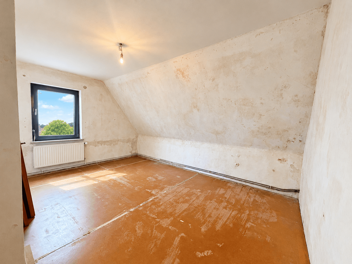 Predaj domu 204 m², pozemok 412 m², Weyhe, Dolné Sasko Predaj domu 204 m², pozemok 412 m², Weyhe, Dolné Sasko
