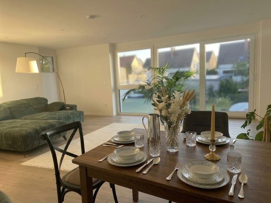 Predaj bytu 3-izbový 93 m², Hockenheim, Bádensko-Wurttembersko Predaj bytu 3-izbový 93 m², Hockenheim, Bádensko-Wurttembersko