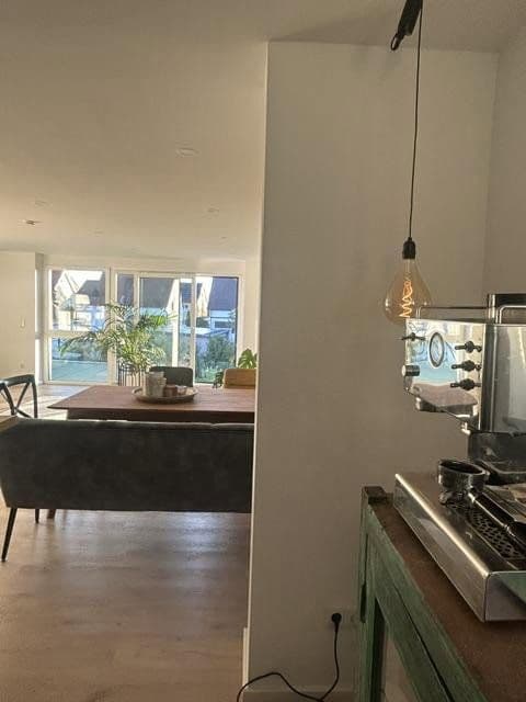 Predaj bytu 3-izbový 93 m², Hockenheim, Bádensko-Wurttembersko Predaj bytu 3-izbový 93 m², Hockenheim, Bádensko-Wurttembersko