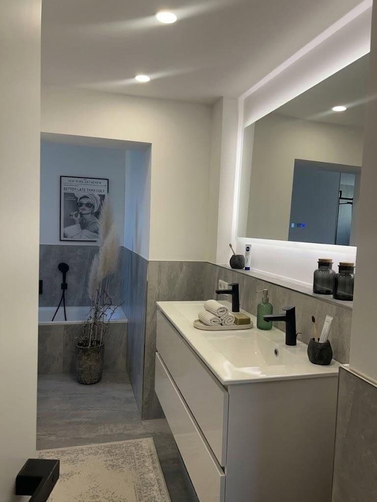 Predaj bytu 3-izbový 93 m², Hockenheim, Bádensko-Wurttembersko Predaj bytu 3-izbový 93 m², Hockenheim, Bádensko-Wurttembersko