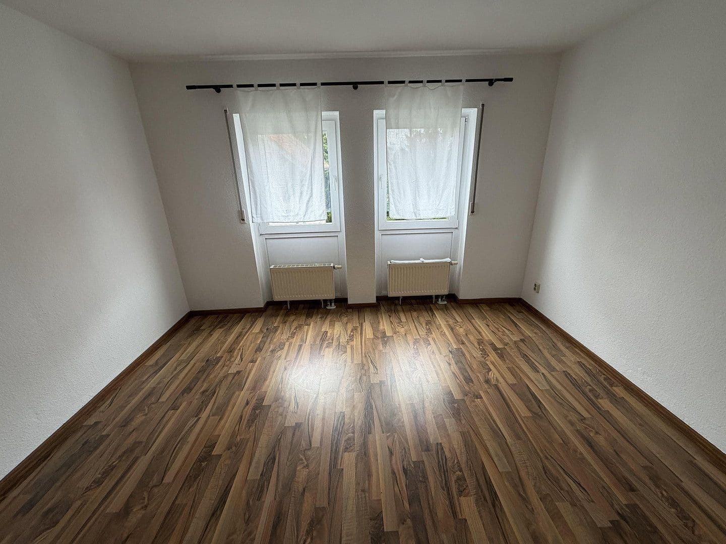 Prenájom bytu 3-izbový 77 m², Feldstr. 1b, Gerstungen, Durínsko Prenájom bytu 3-izbový 77 m², Feldstr. 1b, Gerstungen, Durínsko