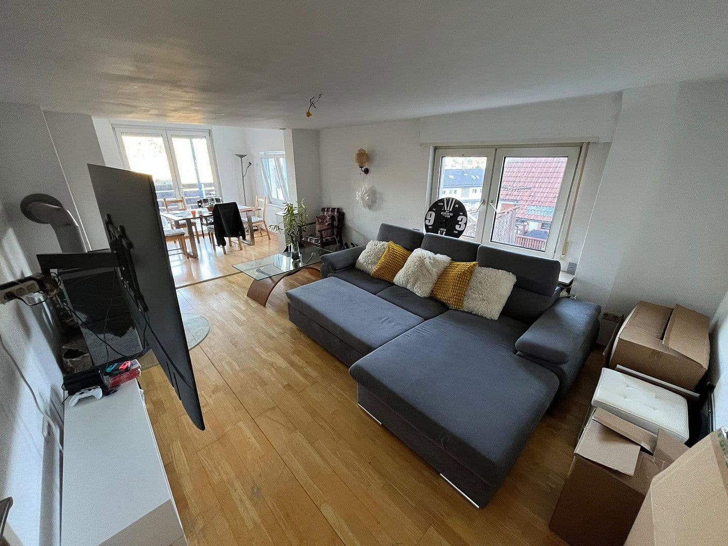 Prenájom bytu 3-izbový 87 m², Johann-Wilhelm-Straße 86, Wilhelmsfeld, Bádensko-Wurttembersko Prenájom bytu 3-izbový 87 m², Johann-Wilhelm-Straße 86, Wilhelmsfeld, Bádensko-Wurttembersko