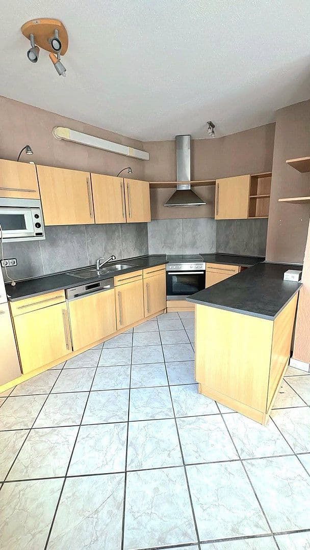 Prenájom bytu 3-izbový 83 m², Kirchenstraße 34, Beindersheim, Porýnie-Falcko Prenájom bytu 3-izbový 83 m², Kirchenstraße 34, Beindersheim, Porýnie-Falcko