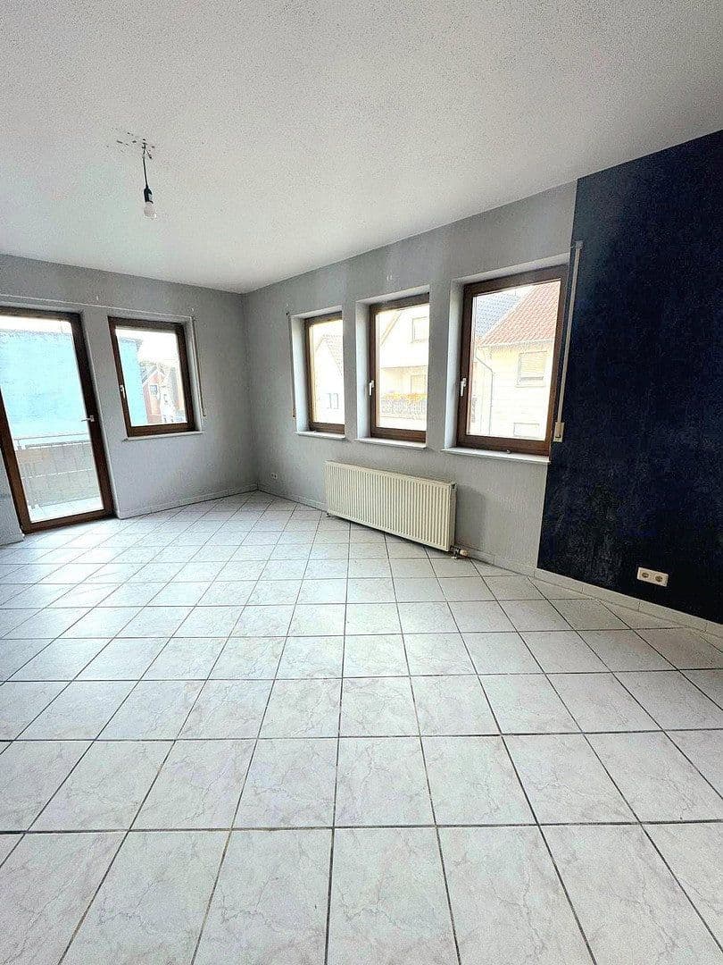 Prenájom bytu 3-izbový 83 m², Kirchenstraße 34, Beindersheim, Porýnie-Falcko Prenájom bytu 3-izbový 83 m², Kirchenstraße 34, Beindersheim, Porýnie-Falcko