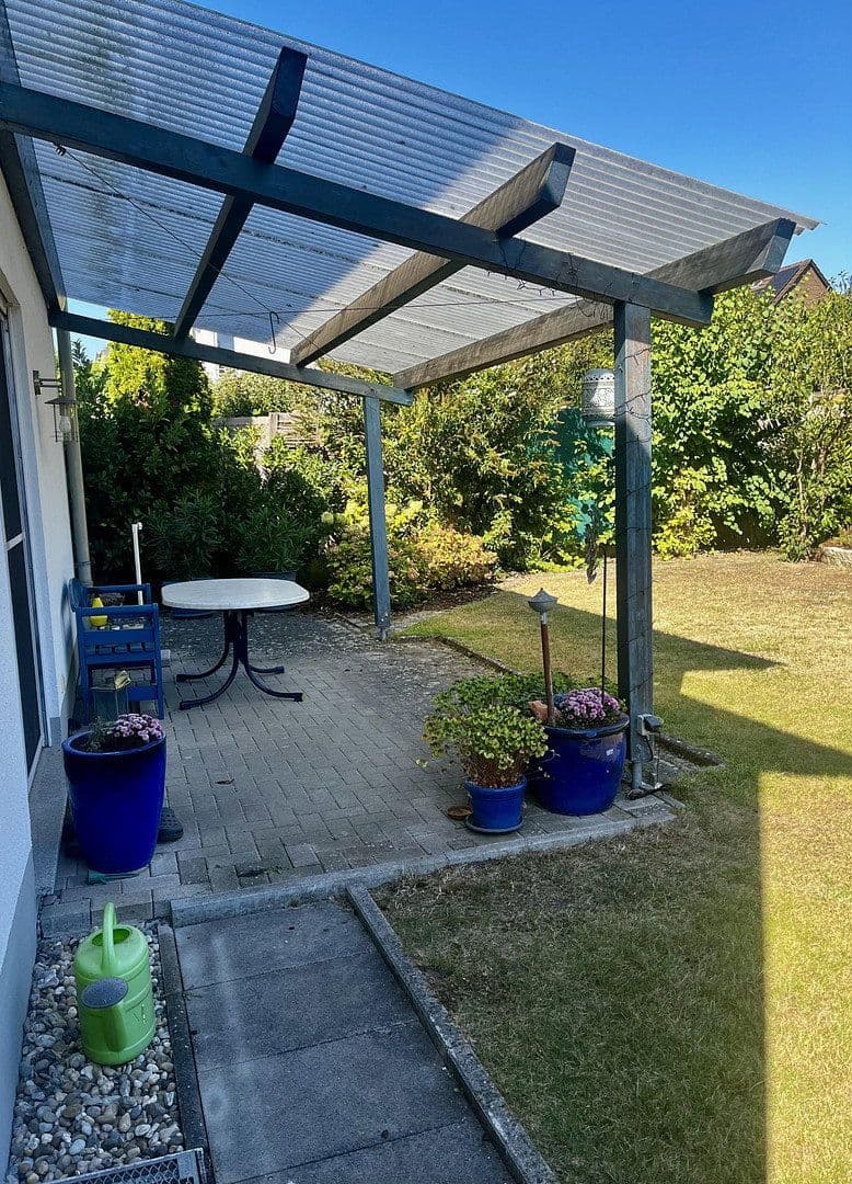 Predaj domu 123 m², pozemok 468 m², Eggenstein-Leopoldshafen, Bádensko-Wurttembersko Predaj domu 123 m², pozemok 468 m², Eggenstein-Leopoldshafen, Bádensko-Wurttembersko