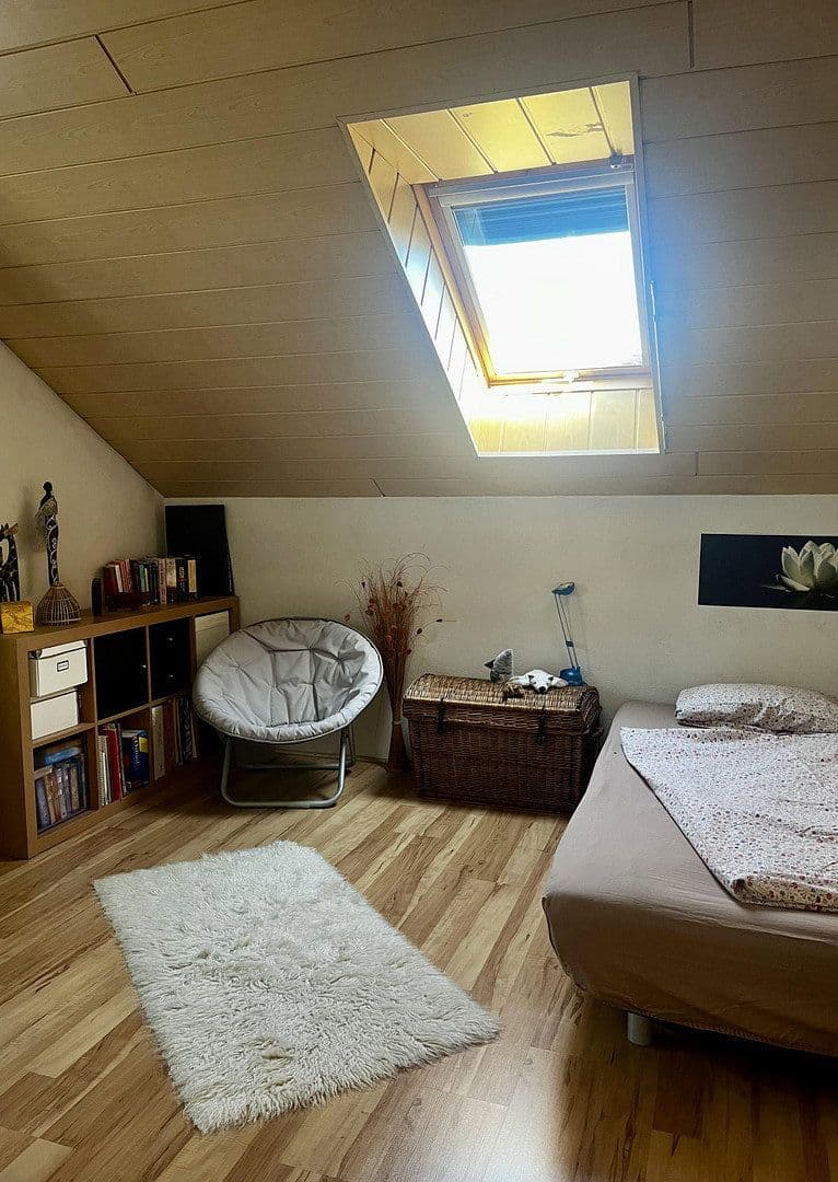 Predaj domu 123 m², pozemok 468 m², Eggenstein-Leopoldshafen, Bádensko-Wurttembersko Predaj domu 123 m², pozemok 468 m², Eggenstein-Leopoldshafen, Bádensko-Wurttembersko