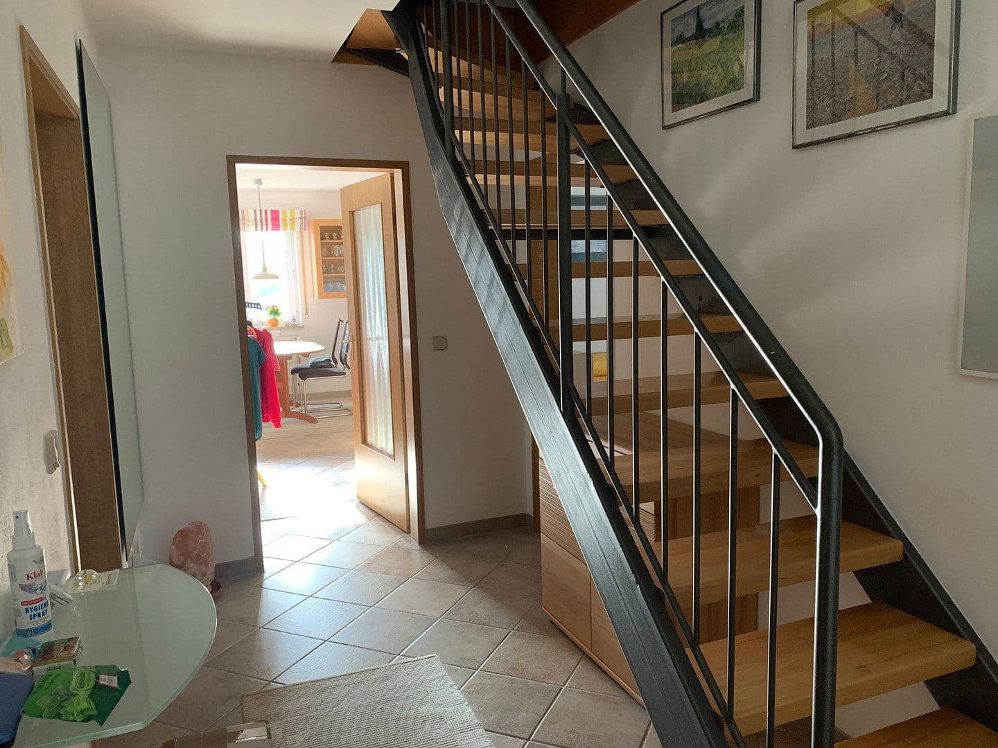 Prenájom bytu 3-izbový 100 m², Wilhermsdorf, Bavorsko Prenájom bytu 3-izbový 100 m², Wilhermsdorf, Bavorsko