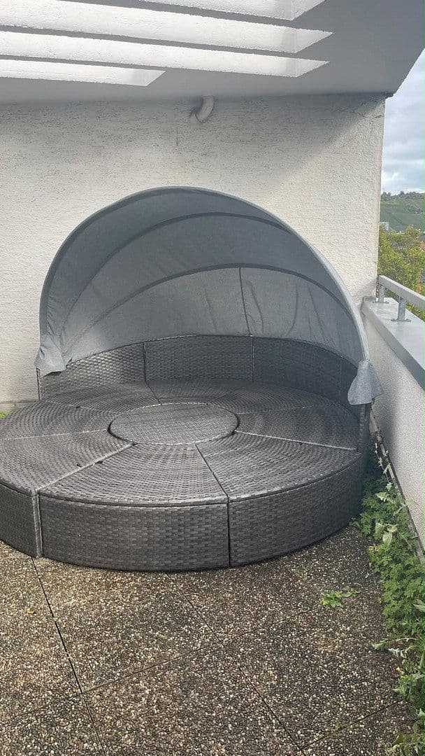 Prenájom bytu 2-izbový 75 m², Stuttgart-Wangen, Bádensko-Wurttembersko Prenájom bytu 2-izbový 75 m², Stuttgart-Wangen, Bádensko-Wurttembersko