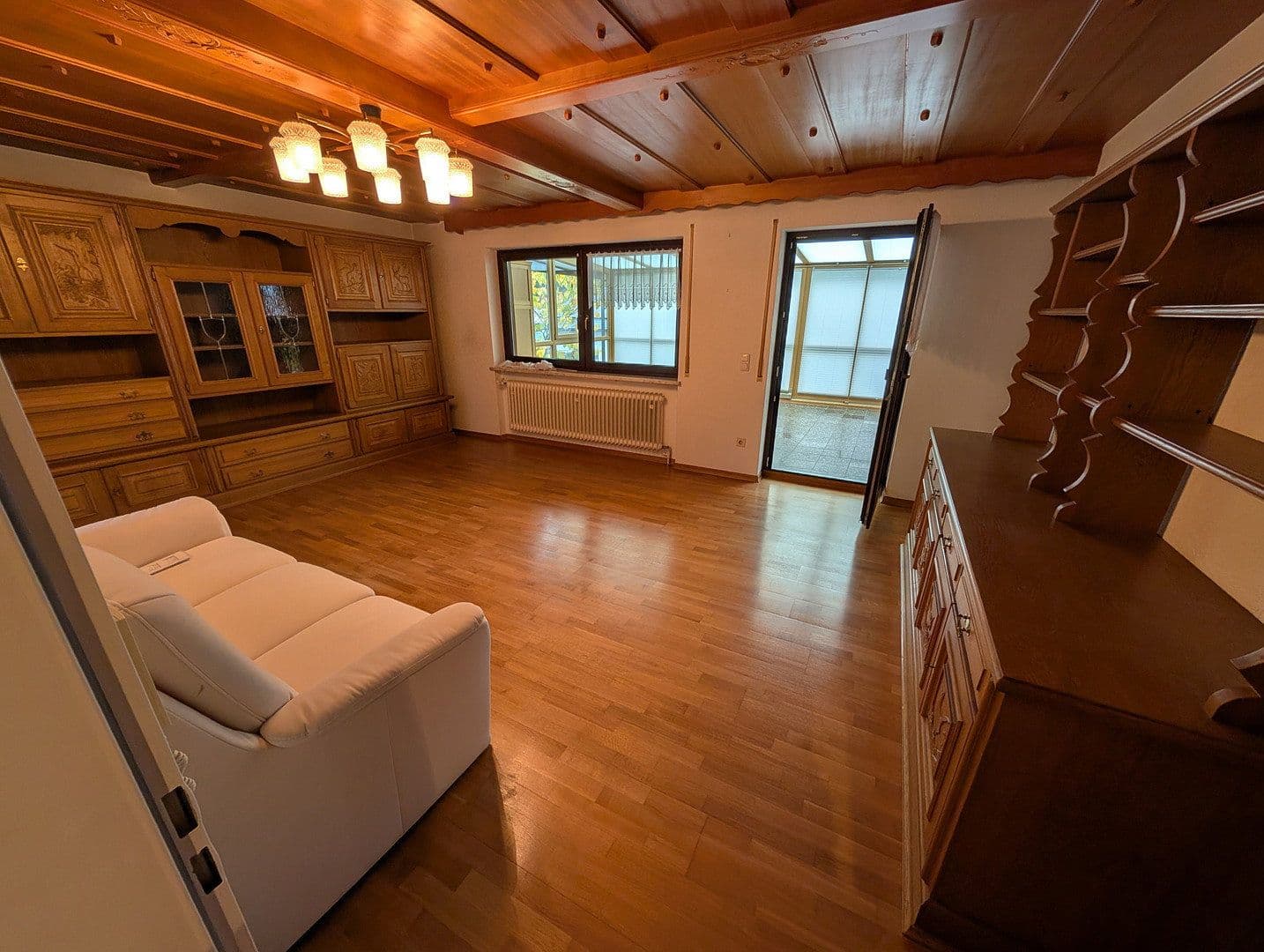 Predaj domu 195 m², pozemok 1.181 m², Mozartstraße 1, Au in der Hallertau, Bavorsko Predaj domu 195 m², pozemok 1.181 m², Mozartstraße 1, Au in der Hallertau, Bavorsko