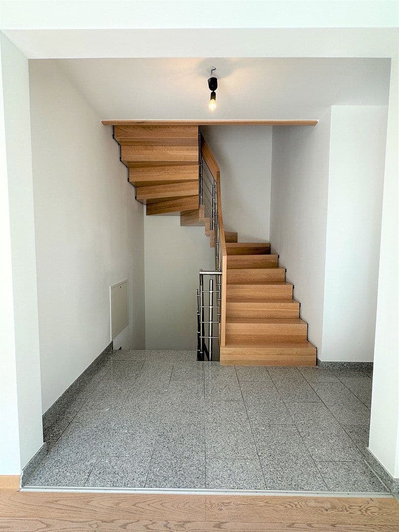 Predaj domu 188 m², pozemok 265 m², Warschauer Str. 22a, München, Bavorsko Predaj domu 188 m², pozemok 265 m², Warschauer Str. 22a, München, Bavorsko