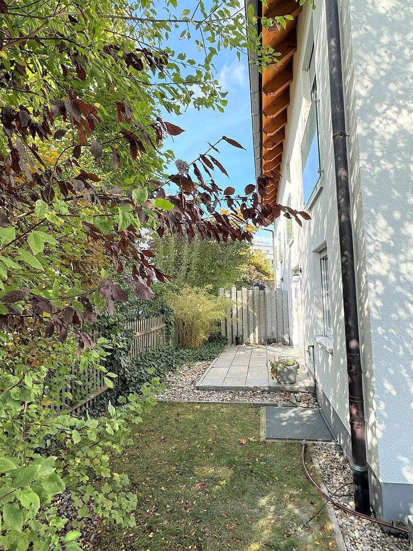 Predaj domu 188 m², pozemok 265 m², Warschauer Str. 22a, München, Bavorsko Predaj domu 188 m², pozemok 265 m², Warschauer Str. 22a, München, Bavorsko