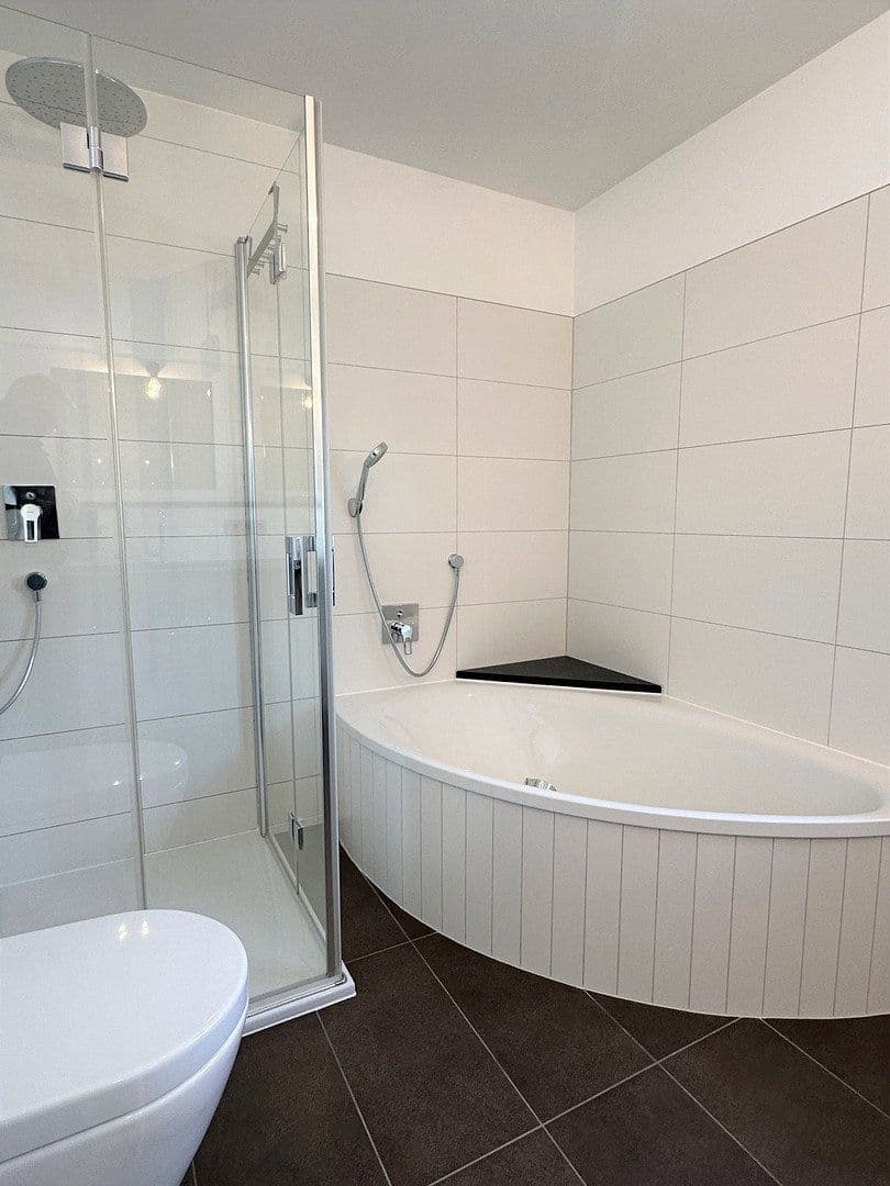 Predaj domu 188 m², pozemok 265 m², Warschauer Str. 22a, München, Bavorsko Predaj domu 188 m², pozemok 265 m², Warschauer Str. 22a, München, Bavorsko