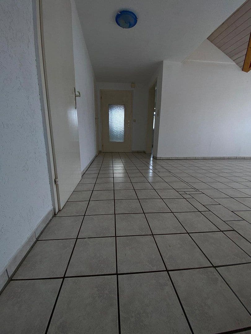 Predaj domu 152 m², pozemok 437 m², Ammerstraße 20, Nürtingen, Bádensko-Wurttembersko Predaj domu 152 m², pozemok 437 m², Ammerstraße 20, Nürtingen, Bádensko-Wurttembersko