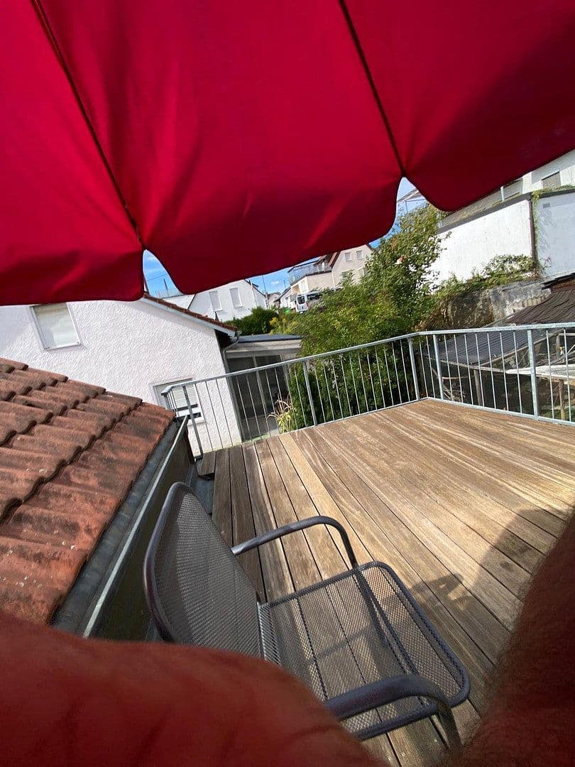Predaj domu 152 m², pozemok 437 m², Ammerstraße 20, Nürtingen, Bádensko-Wurttembersko Predaj domu 152 m², pozemok 437 m², Ammerstraße 20, Nürtingen, Bádensko-Wurttembersko