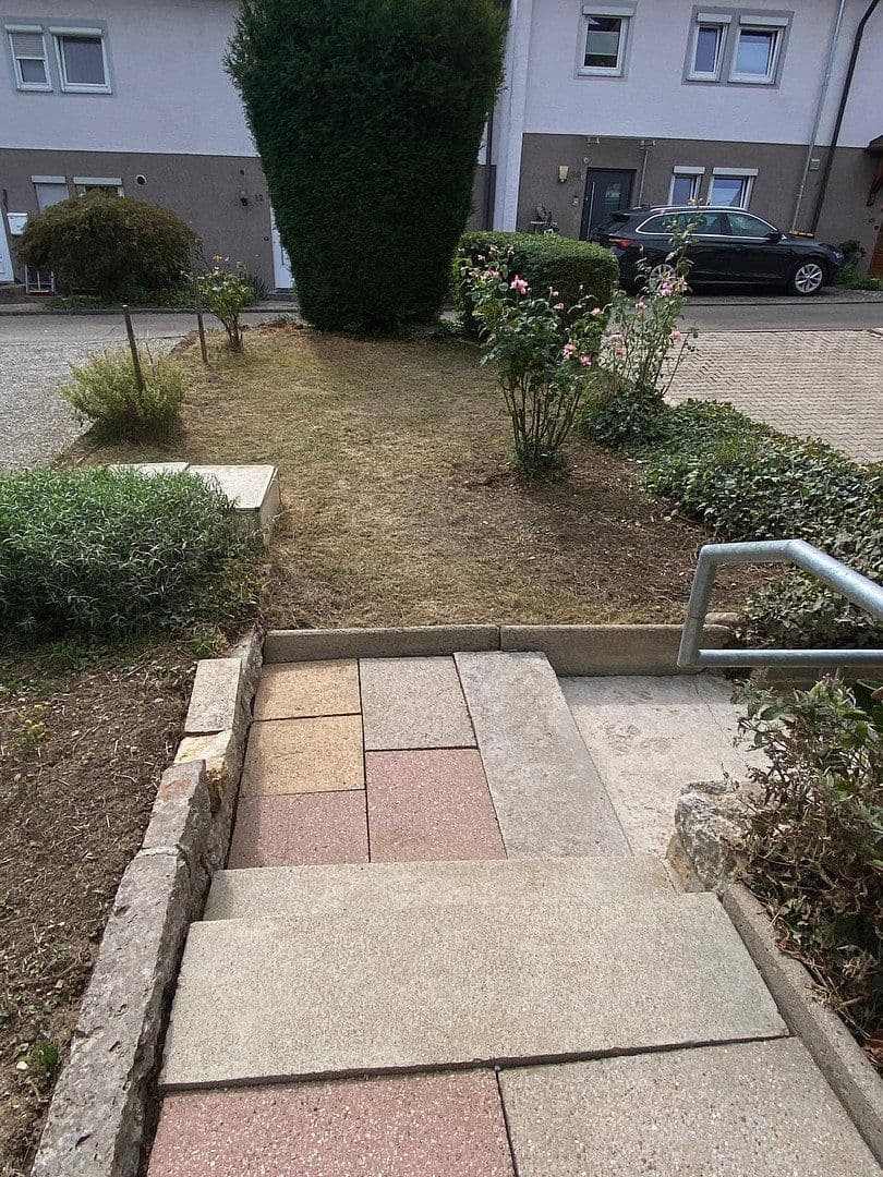 Predaj domu 152 m², pozemok 437 m², Ammerstraße 20, Nürtingen, Bádensko-Wurttembersko Predaj domu 152 m², pozemok 437 m², Ammerstraße 20, Nürtingen, Bádensko-Wurttembersko