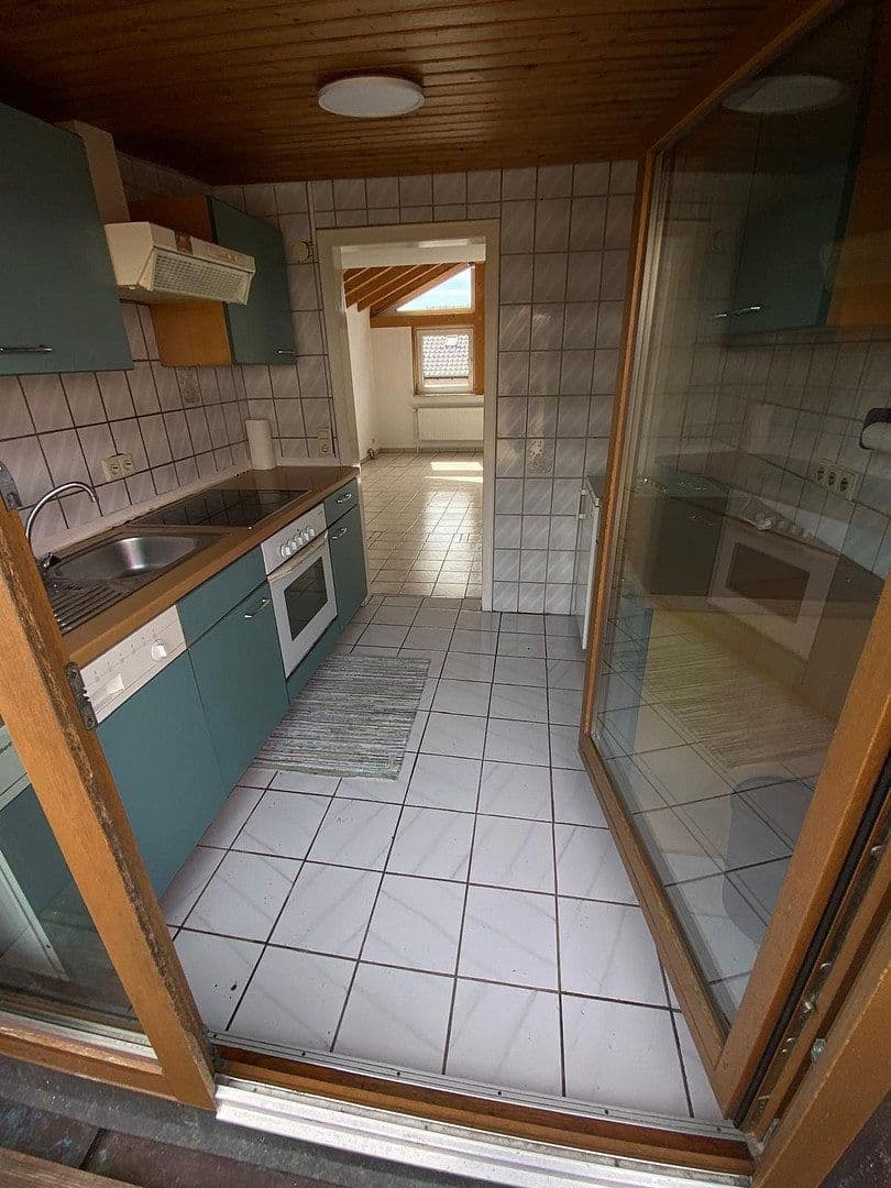 Predaj domu 152 m², pozemok 437 m², Ammerstraße 20, Nürtingen, Bádensko-Wurttembersko Predaj domu 152 m², pozemok 437 m², Ammerstraße 20, Nürtingen, Bádensko-Wurttembersko