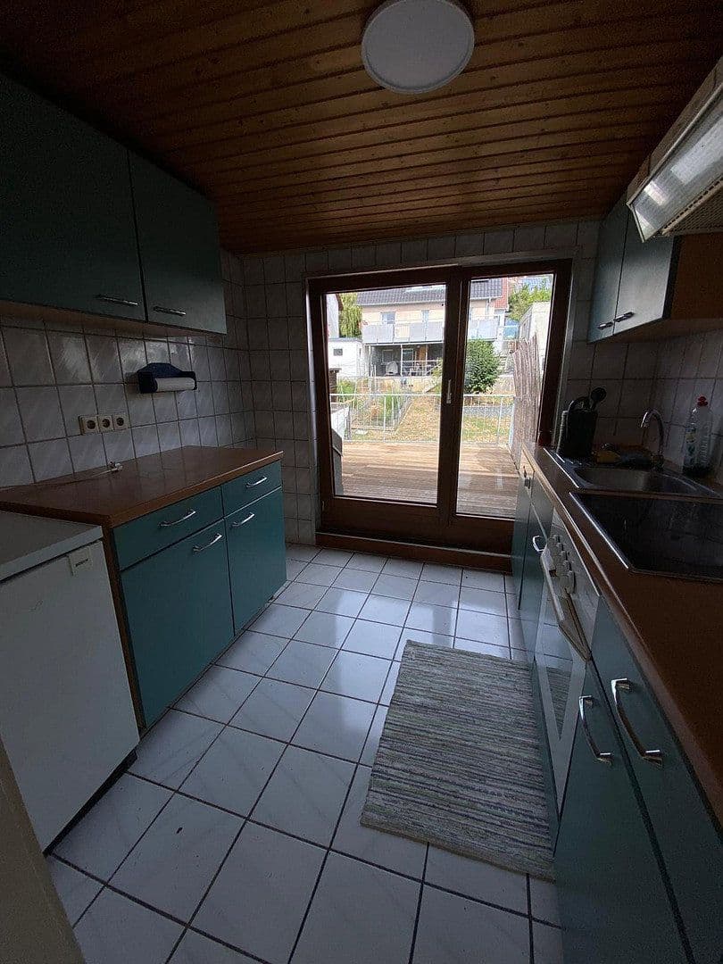 Predaj domu 152 m², pozemok 437 m², Ammerstraße 20, Nürtingen, Bádensko-Wurttembersko Predaj domu 152 m², pozemok 437 m², Ammerstraße 20, Nürtingen, Bádensko-Wurttembersko