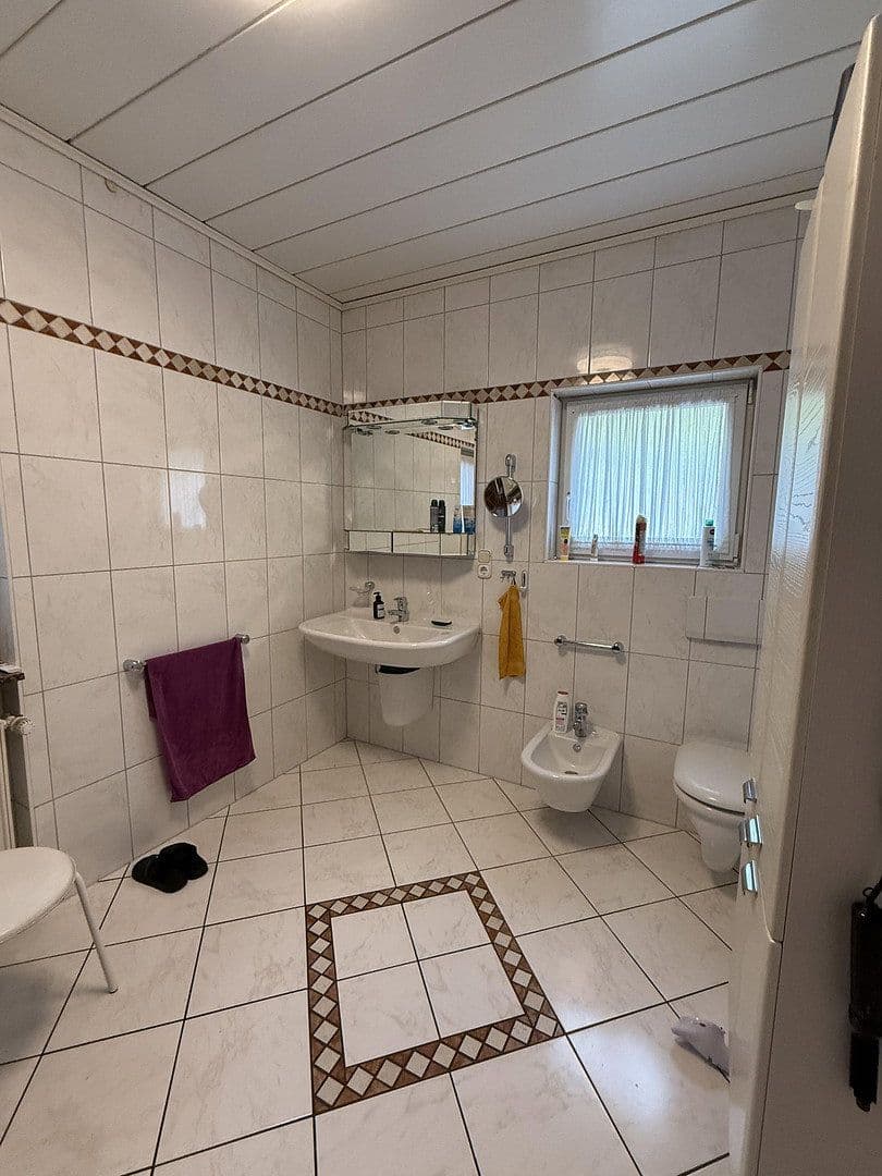 Predaj domu 110 m², pozemok 14.000 m², Schuld, Porýnie-Falcko Predaj domu 110 m², pozemok 14.000 m², Schuld, Porýnie-Falcko