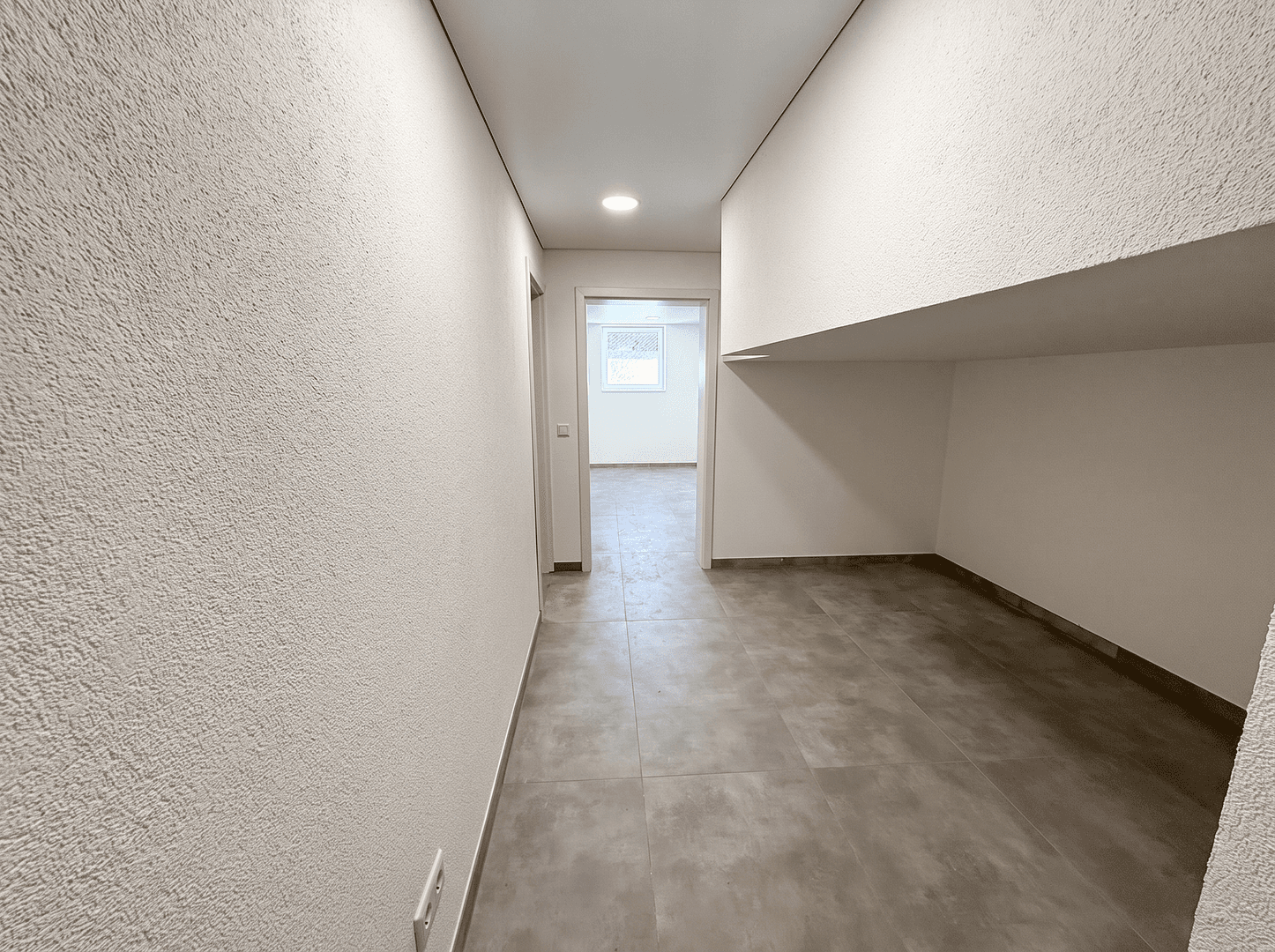 Predaj domu 167 m², pozemok 1.448 m², Steinbreite 1, Fuldabrück, Hesensko Predaj domu 167 m², pozemok 1.448 m², Steinbreite 1, Fuldabrück, Hesensko