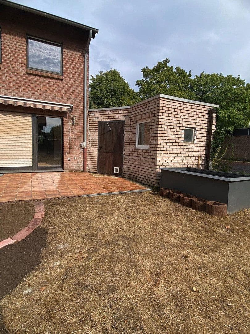 Predaj domu 130 m², pozemok 449 m², Welfenstraße 8a, Mönchengladbach, Severné Porýnie - Westfálsko Predaj domu 130 m², pozemok 449 m², Welfenstraße 8a, Mönchengladbach, Severné Porýnie - Westfálsko