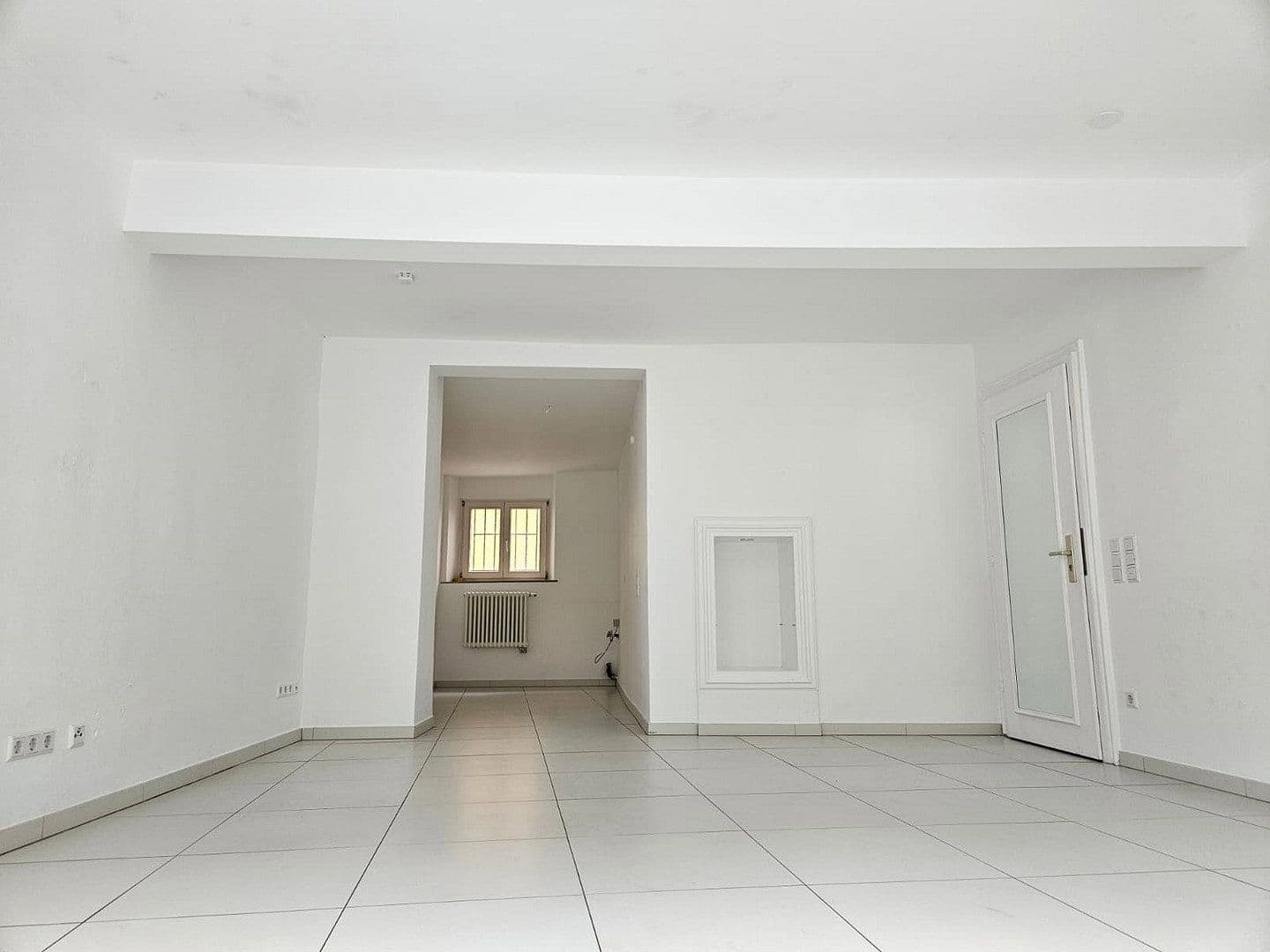 Prenájom nebytového priestoru 33 m², Luisenstr. 24, Baden-Baden, Bádensko-Wurttembersko Prenájom nebytového priestoru 33 m², Luisenstr. 24, Baden-Baden, Bádensko-Wurttembersko