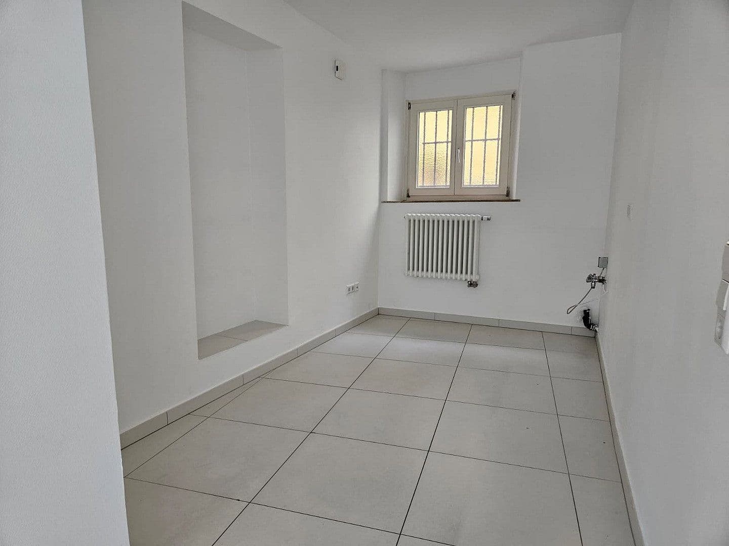 Prenájom nebytového priestoru 33 m², Luisenstr. 24, Baden-Baden, Bádensko-Wurttembersko Prenájom nebytového priestoru 33 m², Luisenstr. 24, Baden-Baden, Bádensko-Wurttembersko