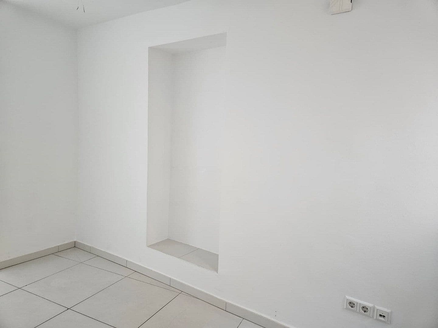 Prenájom nebytového priestoru 33 m², Luisenstr. 24, Baden-Baden, Bádensko-Wurttembersko Prenájom nebytového priestoru 33 m², Luisenstr. 24, Baden-Baden, Bádensko-Wurttembersko
