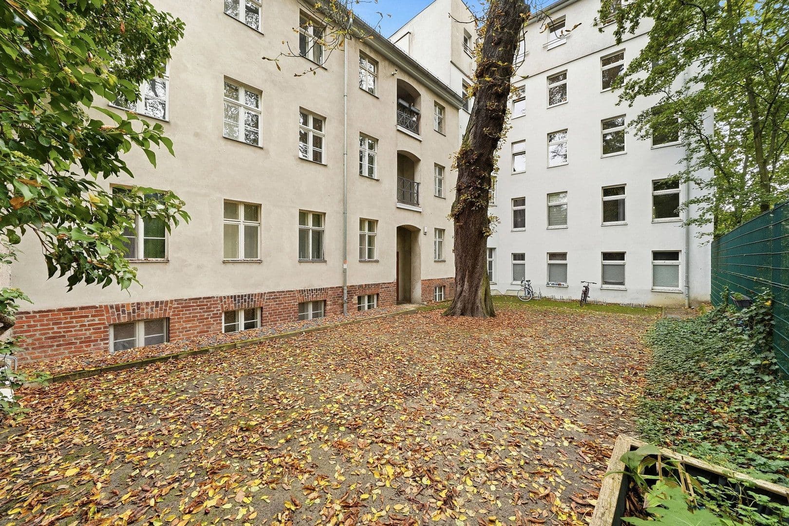 Predaj bytu 3-izbový 86 m², Berlin, Berlín Predaj bytu 3-izbový 86 m², Berlin, Berlín