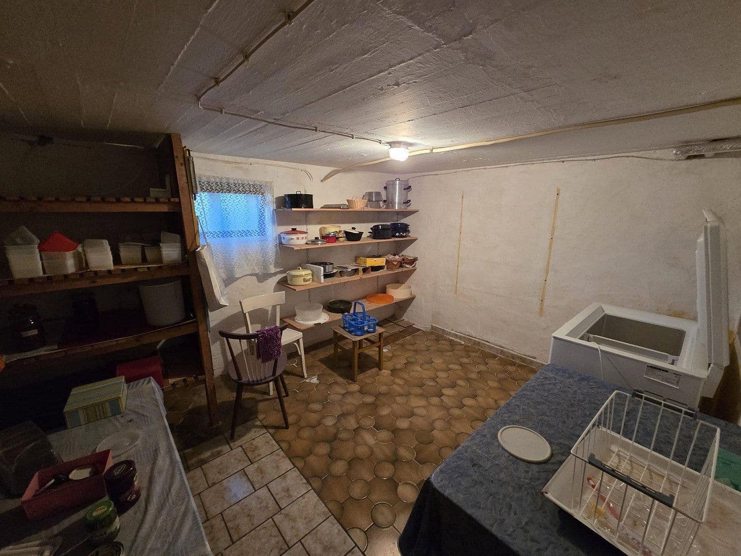 Predaj domu 158 m², pozemok 1.674 m², Hauptstraße 31, Heinzenbach, Porýnie-Falcko Predaj domu 158 m², pozemok 1.674 m², Hauptstraße 31, Heinzenbach, Porýnie-Falcko