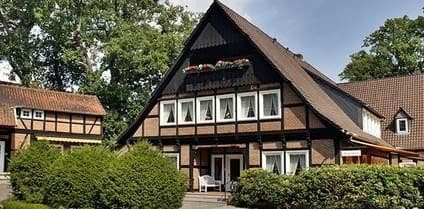 Prenájom bytu 3-izbový 116 m², An der Hofkoppel 6 a, Bad Bevensen, Dolné Sasko Prenájom bytu 3-izbový 116 m², An der Hofkoppel 6 a, Bad Bevensen, Dolné Sasko