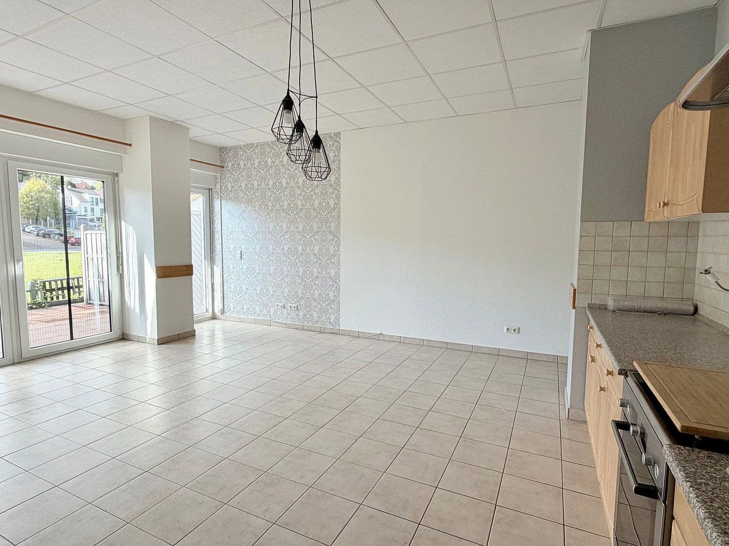 Prenájom bytu 2-izbový 81 m², Am Hollerbach 5, Hofheim am Taunus, Hesensko Prenájom bytu 2-izbový 81 m², Am Hollerbach 5, Hofheim am Taunus, Hesensko