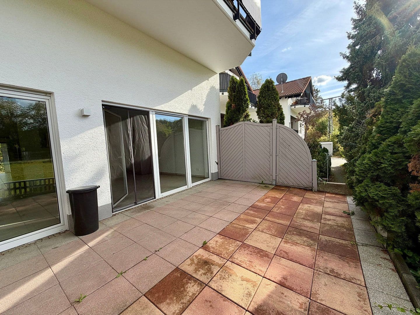 Prenájom bytu 2-izbový 81 m², Am Hollerbach 5, Hofheim am Taunus, Hesensko Prenájom bytu 2-izbový 81 m², Am Hollerbach 5, Hofheim am Taunus, Hesensko