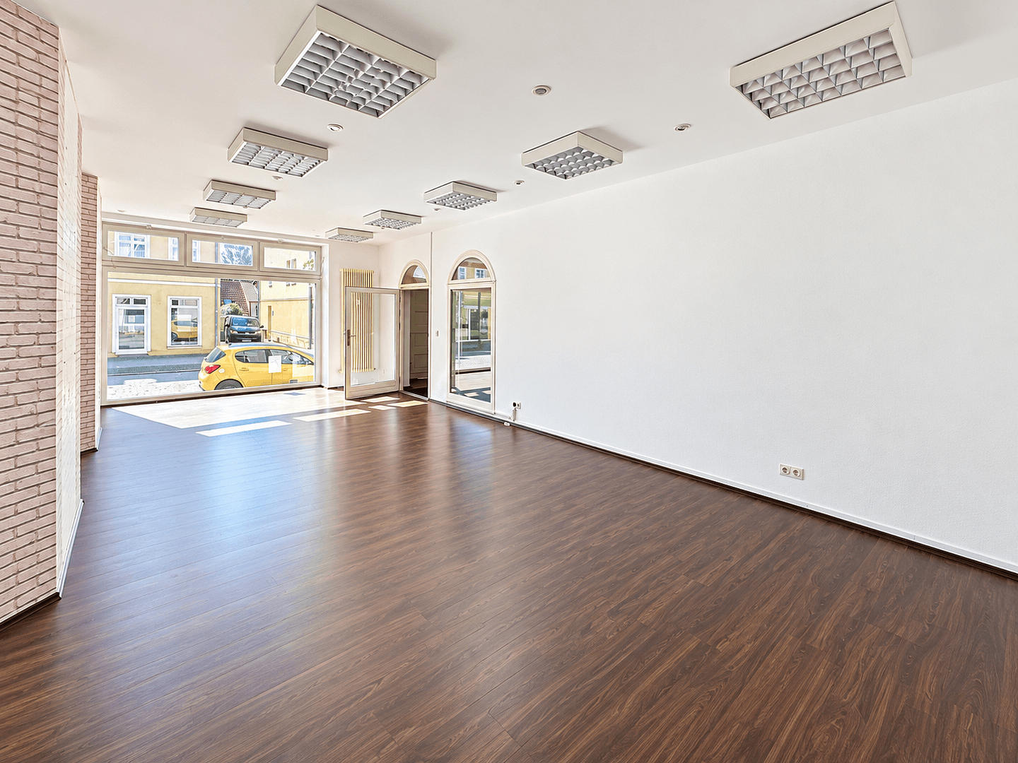 Prenájom nebytového priestoru 75 m², Glambecker Str. 4, Neustrelitz, Meklenbursko-Predpomoransko Prenájom nebytového priestoru 75 m², Glambecker Str. 4, Neustrelitz, Meklenbursko-Predpomoransko