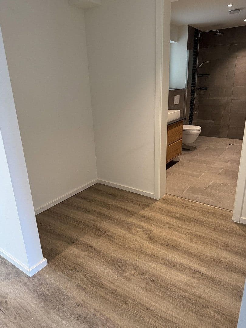 Prenájom bytu 2-izbový 73 m², Altonaer Straße 368, Halstenbek, Šlezvicko-Holštajnsko Prenájom bytu 2-izbový 73 m², Altonaer Straße 368, Halstenbek, Šlezvicko-Holštajnsko