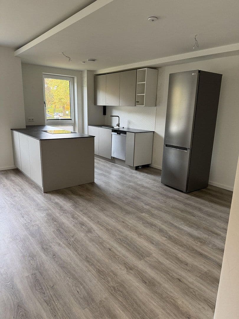 Prenájom bytu 2-izbový 73 m², Altonaer Straße 368, Halstenbek, Šlezvicko-Holštajnsko Prenájom bytu 2-izbový 73 m², Altonaer Straße 368, Halstenbek, Šlezvicko-Holštajnsko