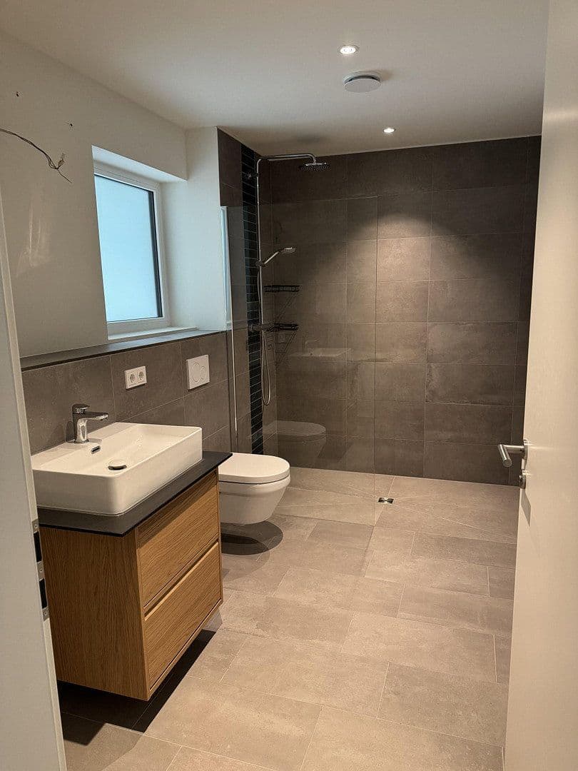 Prenájom bytu 2-izbový 73 m², Altonaer Straße 368, Halstenbek, Šlezvicko-Holštajnsko Prenájom bytu 2-izbový 73 m², Altonaer Straße 368, Halstenbek, Šlezvicko-Holštajnsko
