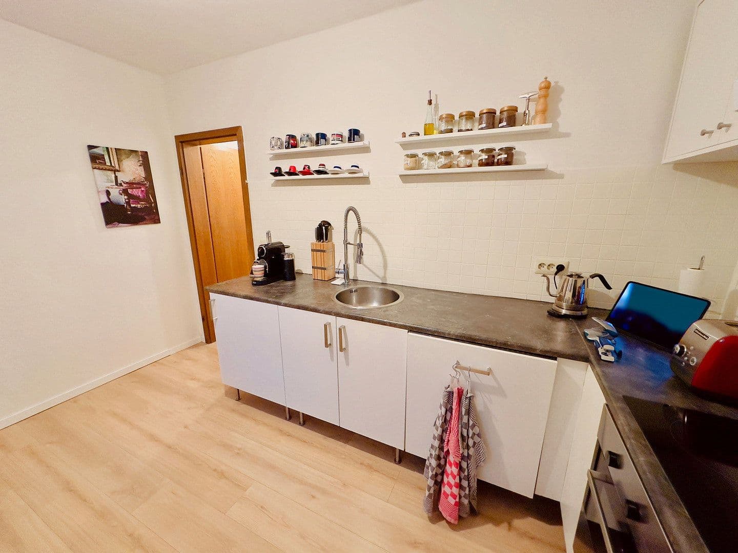 Prenájom bytu 1-izbový 41 m², Brenngässel 8, Ladenburg, Bádensko-Wurttembersko Prenájom bytu 1-izbový 41 m², Brenngässel 8, Ladenburg, Bádensko-Wurttembersko
