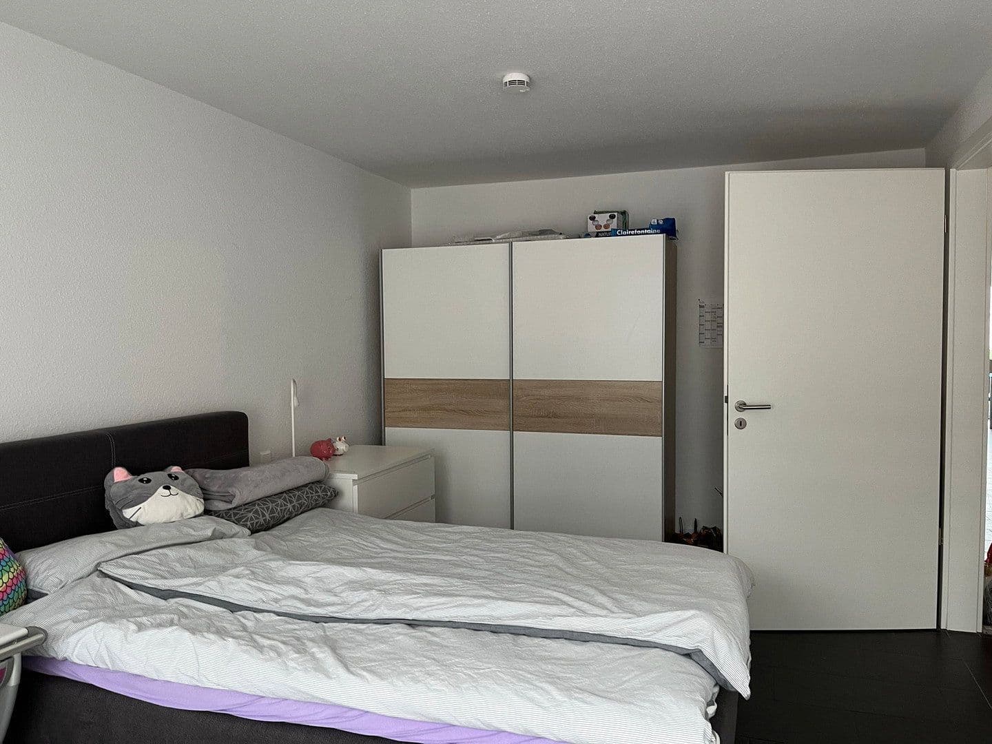 Prenájom bytu 3-izbový 89 m², Sindelfingen, Bádensko-Wurttembersko Prenájom bytu 3-izbový 89 m², Sindelfingen, Bádensko-Wurttembersko