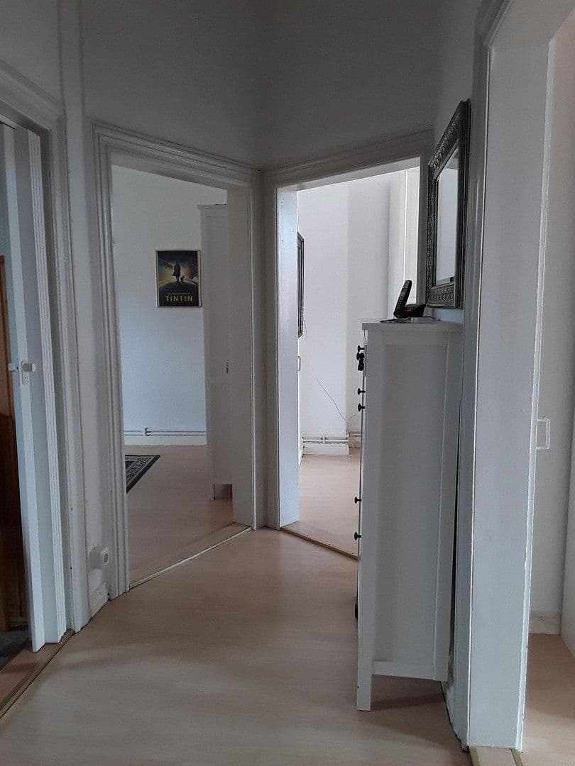 Prenájom bytu 4-izbový 100 m², Dr.-Heinrich-Jasper-Str. 3, Wolfenbüttel, Dolné Sasko Prenájom bytu 4-izbový 100 m², Dr.-Heinrich-Jasper-Str. 3, Wolfenbüttel, Dolné Sasko