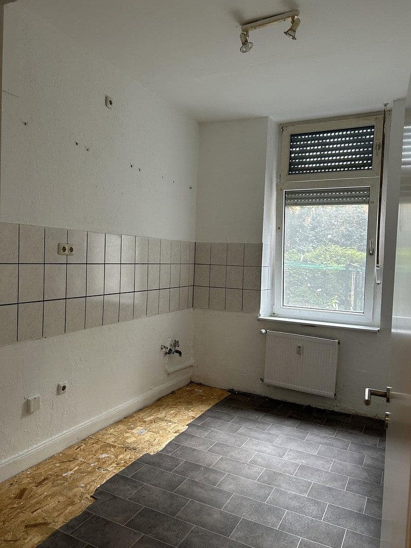 Prenájom bytu 4-izbový 87 m², Bertastraße 16, Duisburg, Severné Porýnie - Westfálsko Prenájom bytu 4-izbový 87 m², Bertastraße 16, Duisburg, Severné Porýnie - Westfálsko