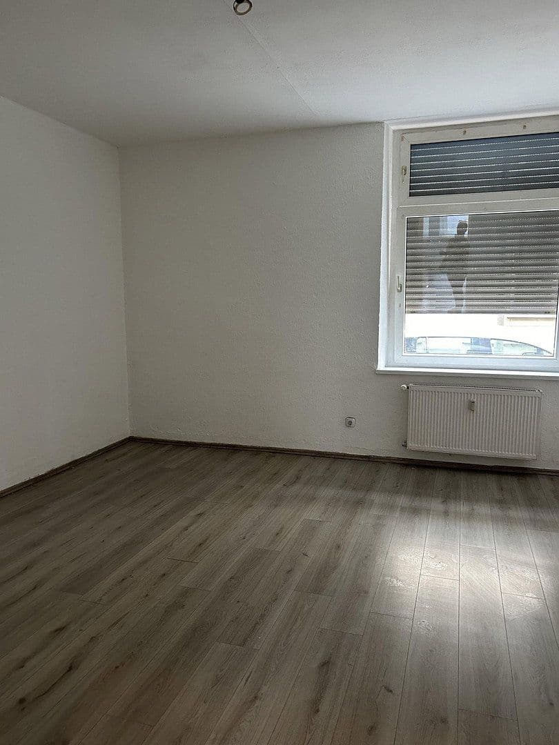 Prenájom bytu 4-izbový 87 m², Bertastraße 16, Duisburg, Severné Porýnie - Westfálsko Prenájom bytu 4-izbový 87 m², Bertastraße 16, Duisburg, Severné Porýnie - Westfálsko