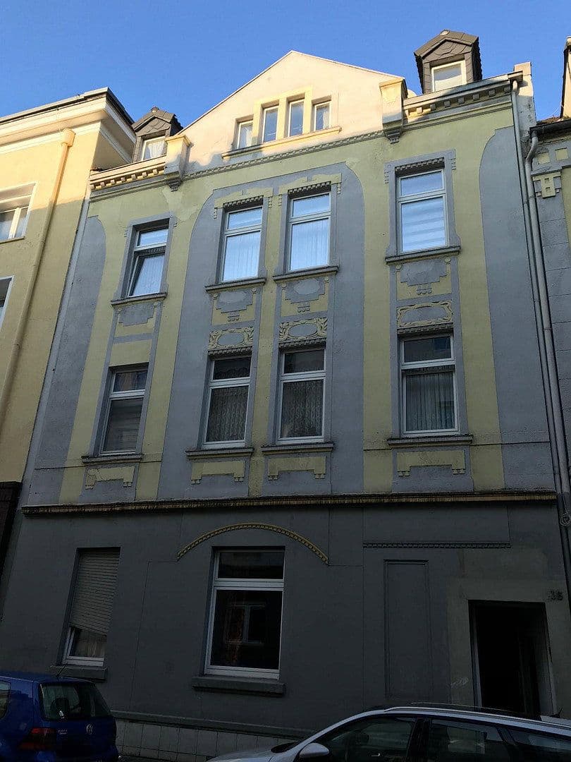 Prenájom bytu 4-izbový 87 m², Bertastraße 16, Duisburg, Severné Porýnie - Westfálsko Prenájom bytu 4-izbový 87 m², Bertastraße 16, Duisburg, Severné Porýnie - Westfálsko