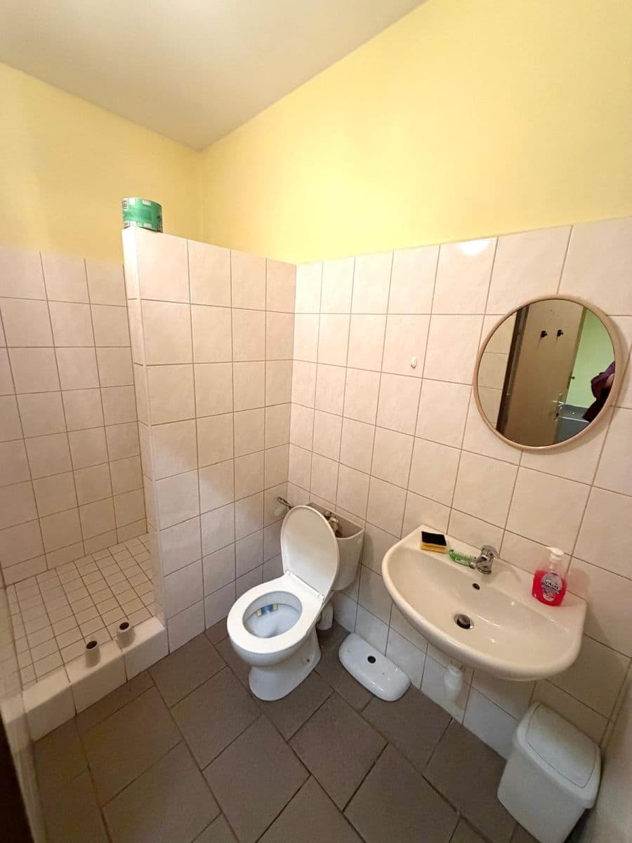 Predaj nebytového priestoru 79 m², Meziříčí, Jihočeský kraj Predaj nebytového priestoru 79 m², Meziříčí, Jihočeský kraj